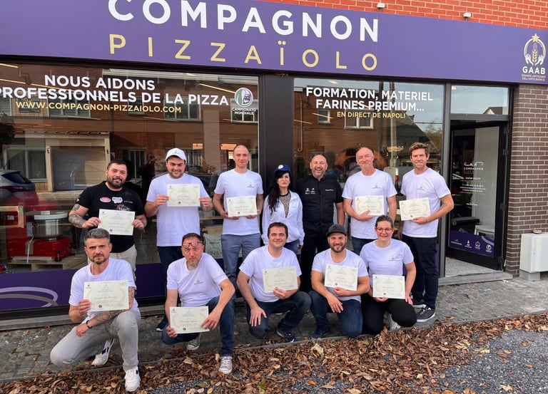 Stagiaires diplômés Compagnon Pizzaiolo en fin de formation