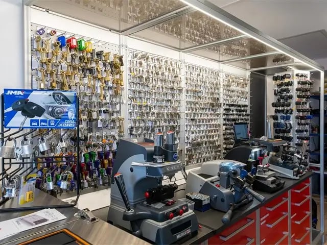 Cerrajeria Automotriz y Residencial