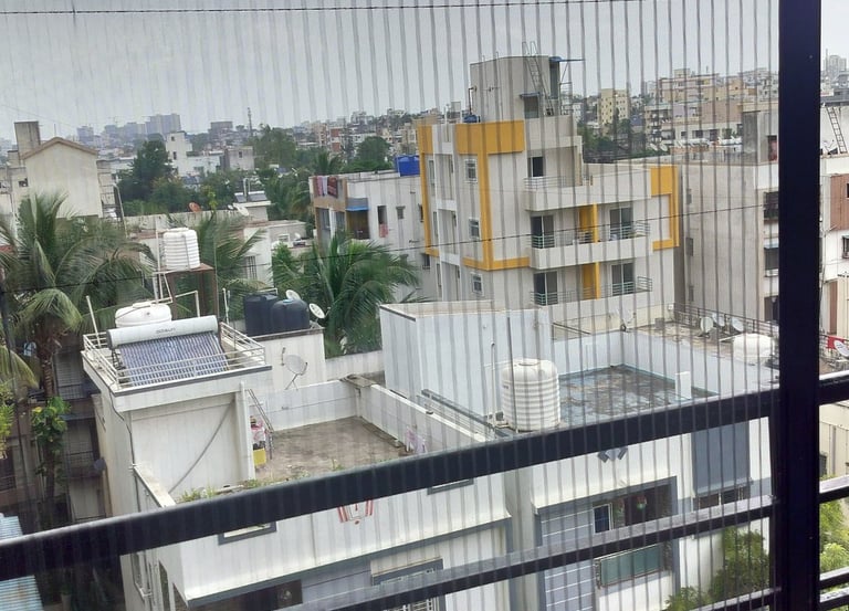 Mosquito net installation