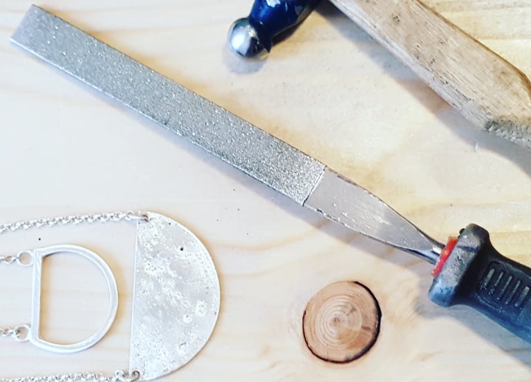Jewellery workshops being run in South Wales