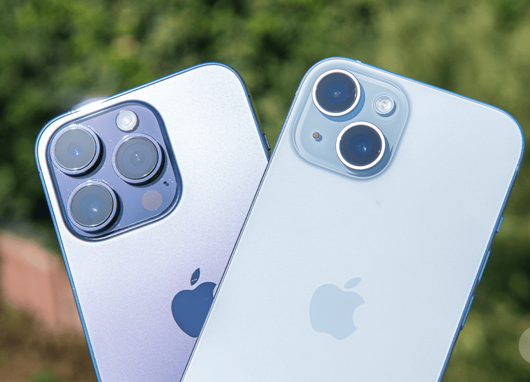 iPhone 15 y 14 PRO Km0 de Plant Your Phone