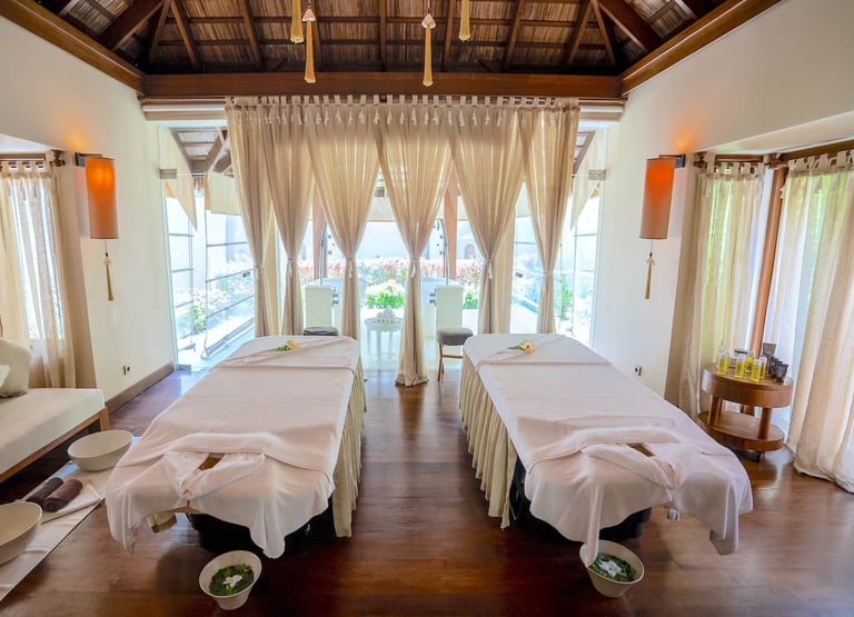 Ayada Maldives spa massage room