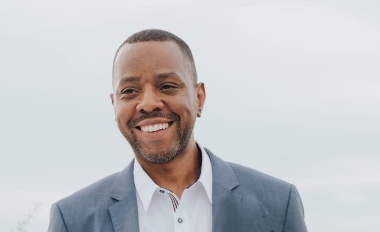 Jerrell Bravo is our Founder & Lead Consultant