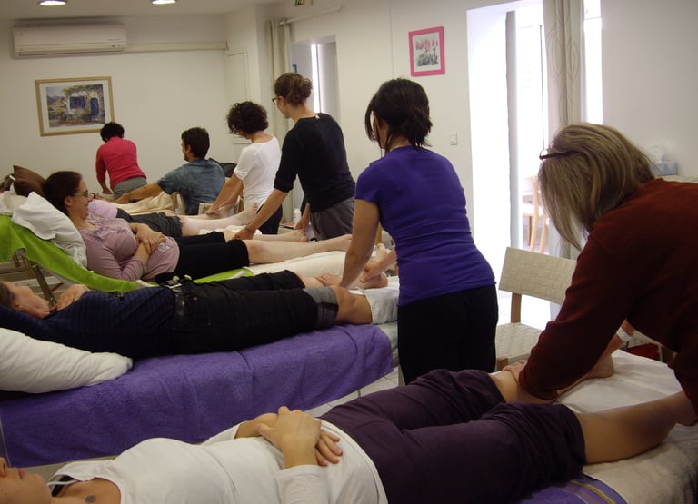 Formation réflexologie plantaire par Salima Ciccariello, Ecole IMAE à Istres