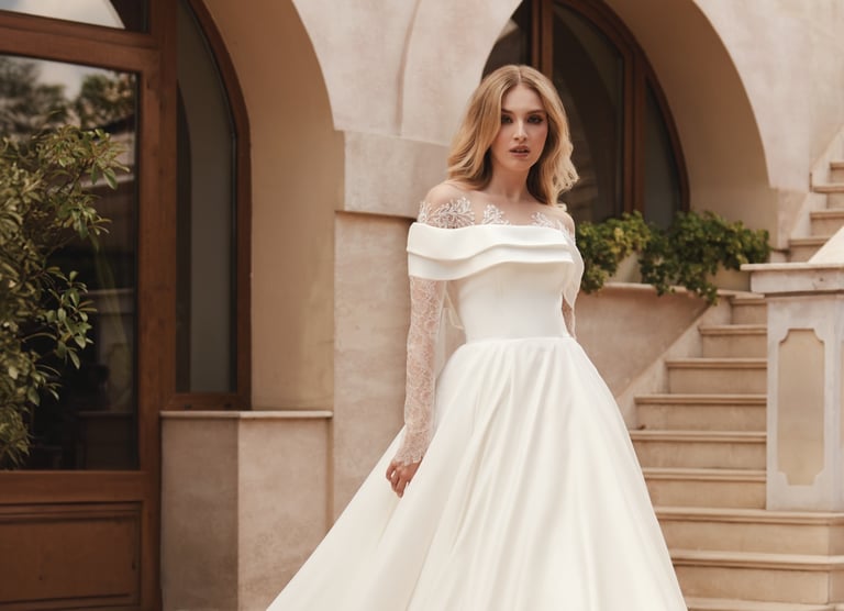 Rochie mireasa Linie A