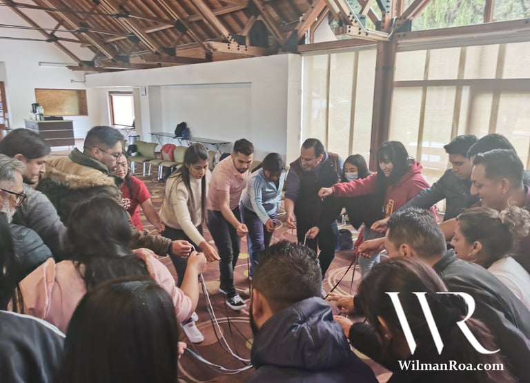 Talleres de motivación y liderazgo trabajo en equipo