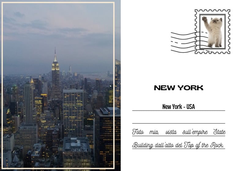 Foto della vista dall'Empire State Building a New York sul Chrisler Building di sera