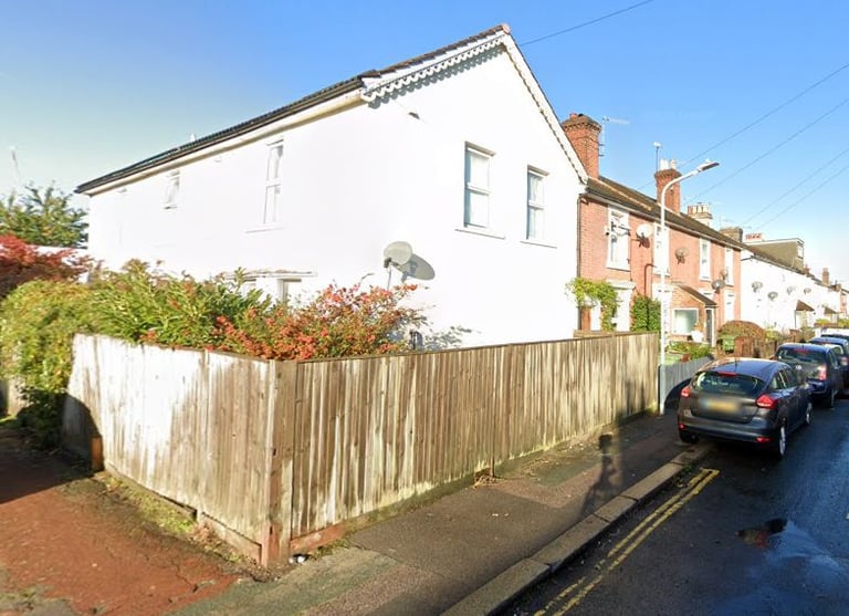 13 Auckland Road, Tunbridge Wells, Kent