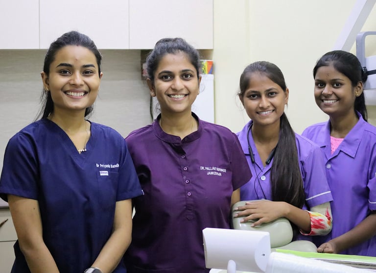 Team of best dentists in Wakad along with qualified supporting staff