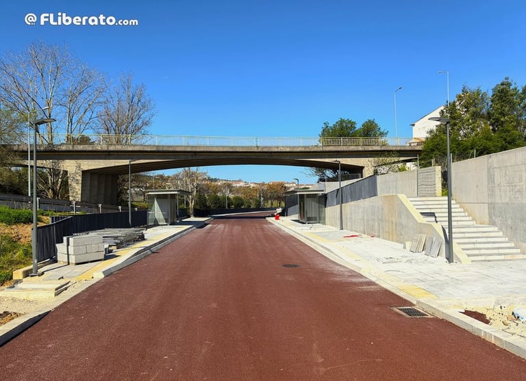 Metrobus estação Colégios