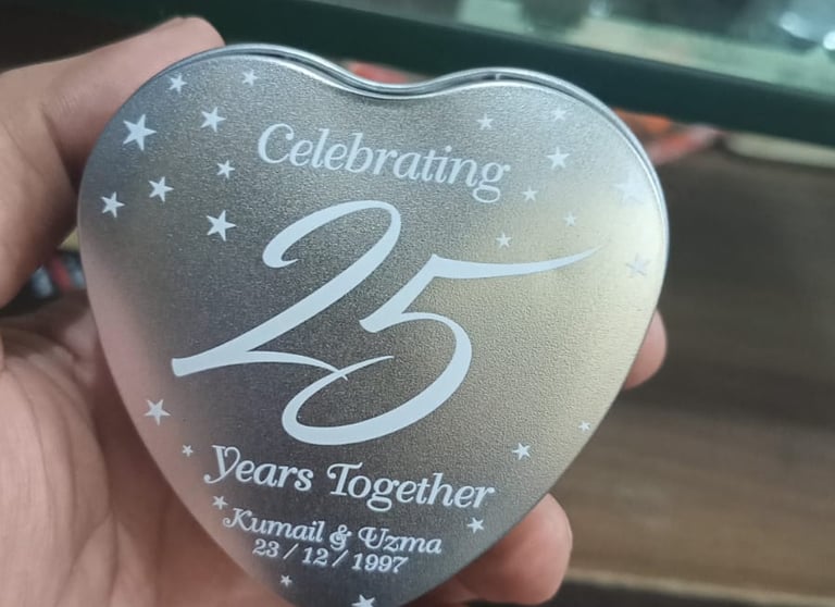 Expert UV printing on grainy metal