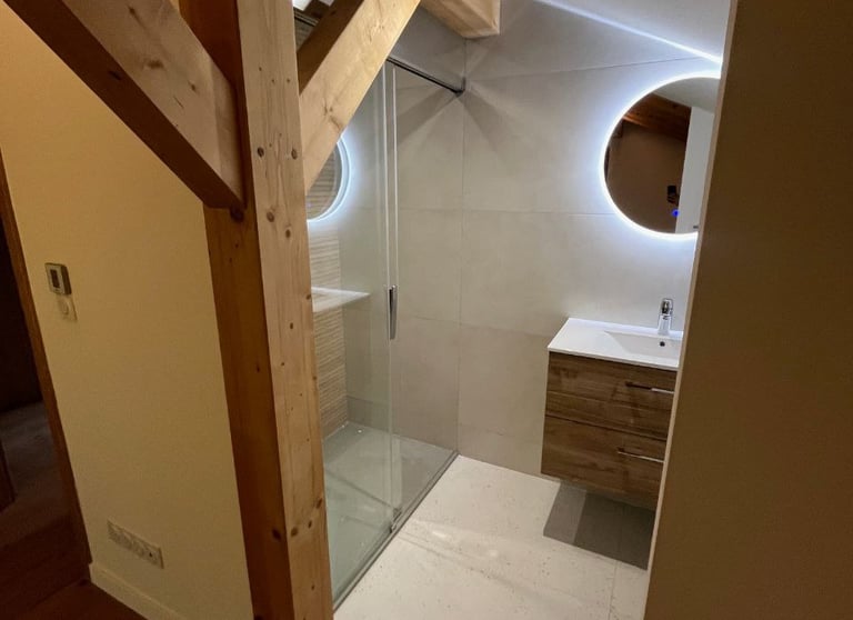 Sublimez murs, escaliers et finitions avec un artisan carreleur 