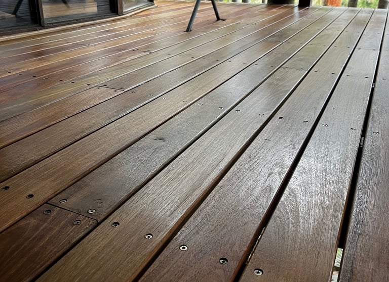 Avalon Spotted Gum Deck Build