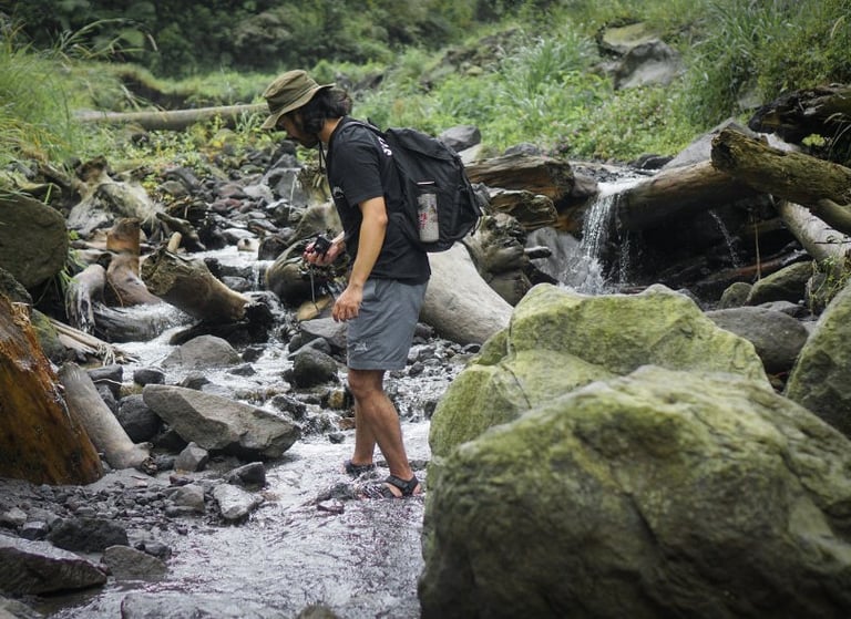 paket treking plunyon kalikuning