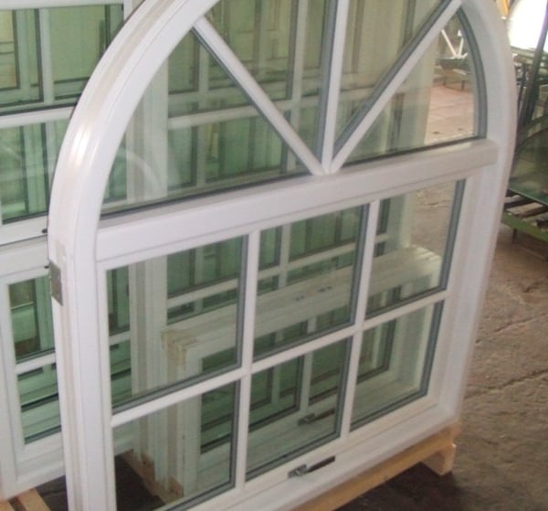 Mediniai langai su skirtukais , paveldosauginiai reikalavimai ,  klasika , 