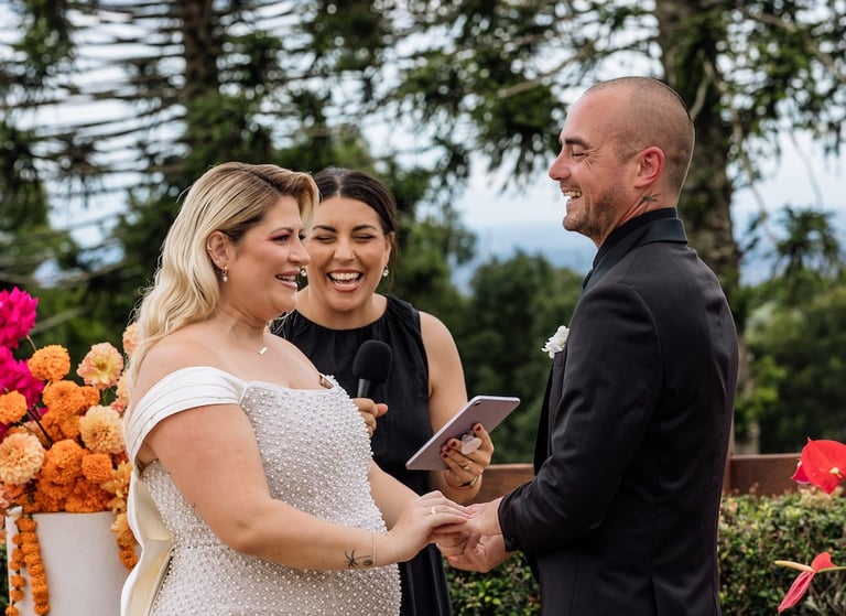a man and woman getting married in a wedding ceremony noosa hinterland celebrant nikki bowden
