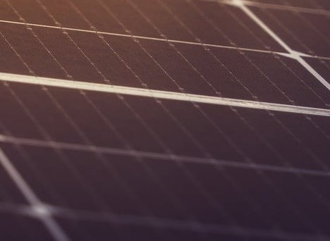 Panneau photovoltaïque  sur tracker solaire