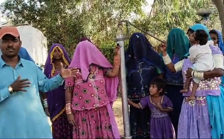 Water Pump installation in Sindh Pakistan by Water of Life Ministries of Pakistan International