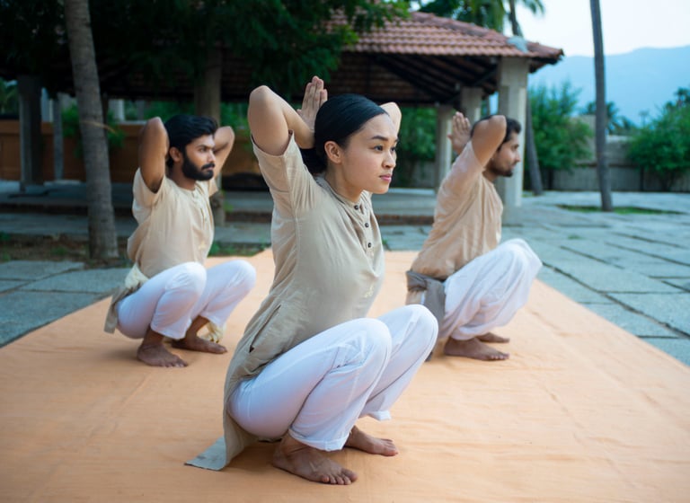 Spine Health | Back Pain | Slip Disk | Sadhguru | Isha Yoga | Yoga Therapy | Disc Alignment | Best