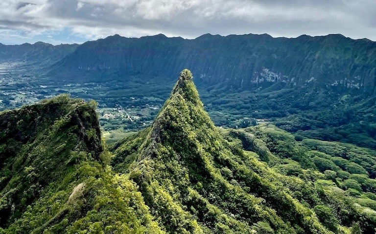 Three Peaks Hike Olomana Trail O'ahu Hawai'i