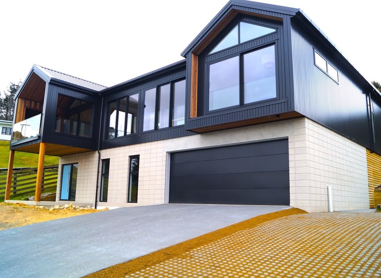 Mangawhai Heads new build exterior