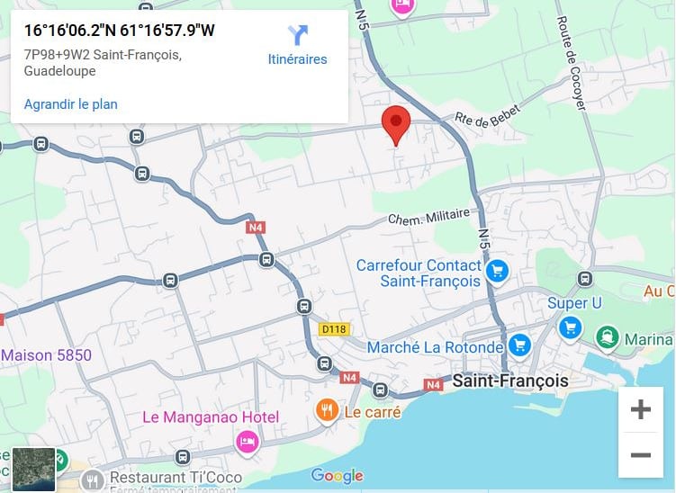 Villa idéalement située à Saint-François non loin des plages, de la marina, des commerces