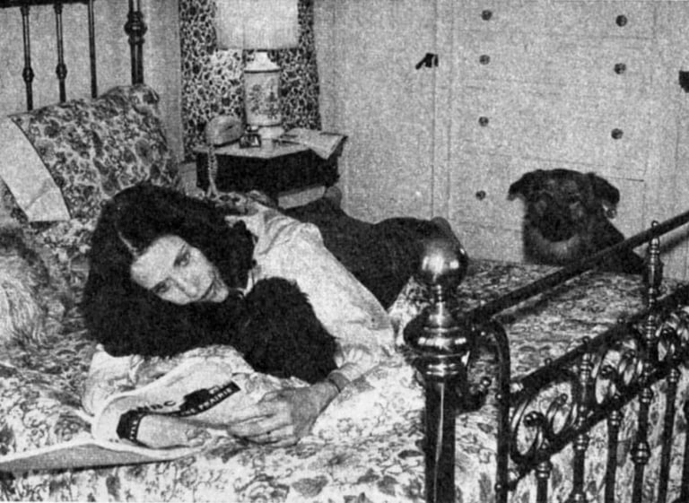 Katherine MacGregor Clippings from 1978 magazine from Spain