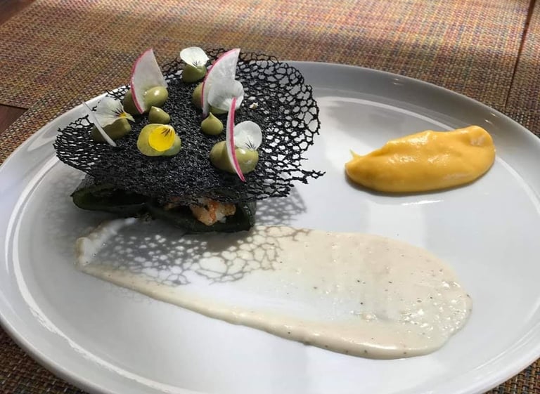 Platos exclusivos de alta cocina creativa.