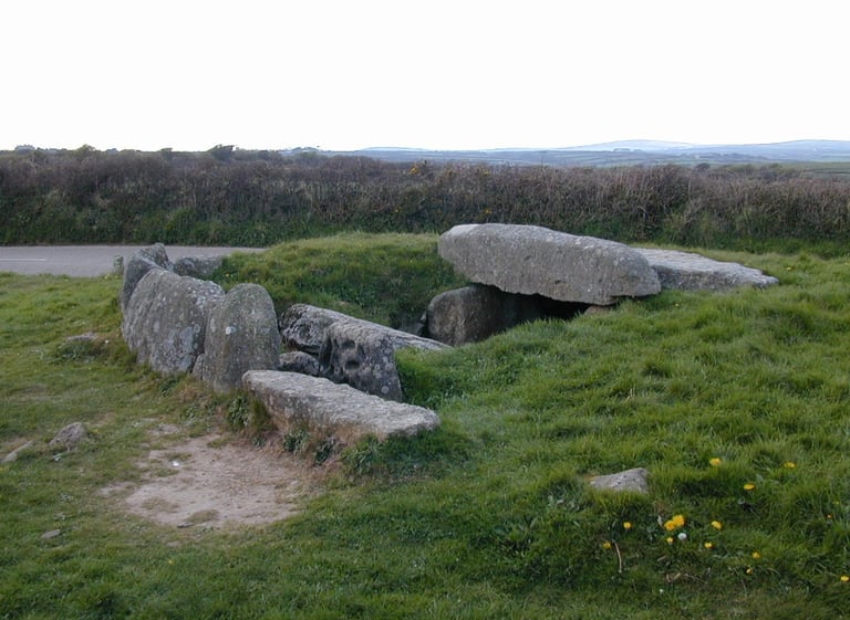 Tregiffian, a Scillonian tomb in Cornwall