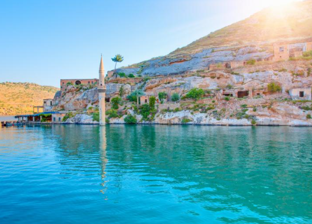 Halfeti'de Gezilecek Yerler