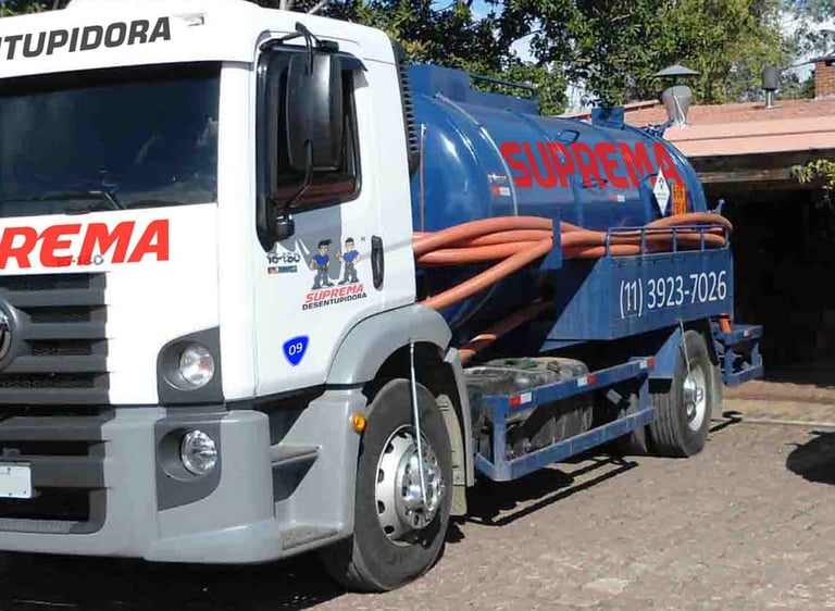 desentupimento com caminhão em interlagos