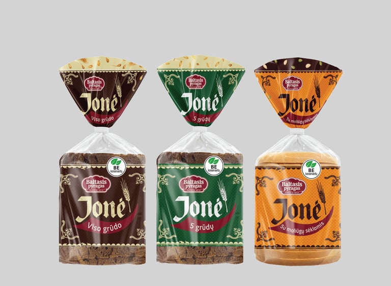 a variety of bread packaging clear bags with sliced bread