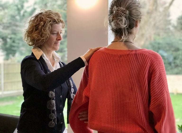 Ruth Hommelsheim with client