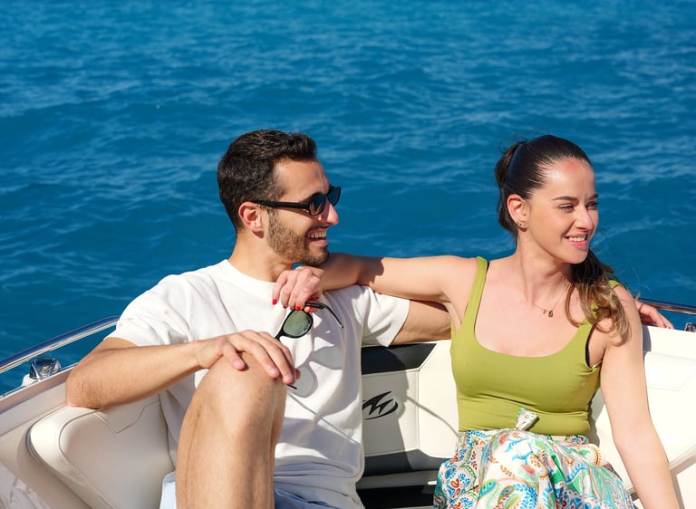 Alquiler de barco en la bahía de Alcudia y Pollença – disfruta Mallorca en primavera