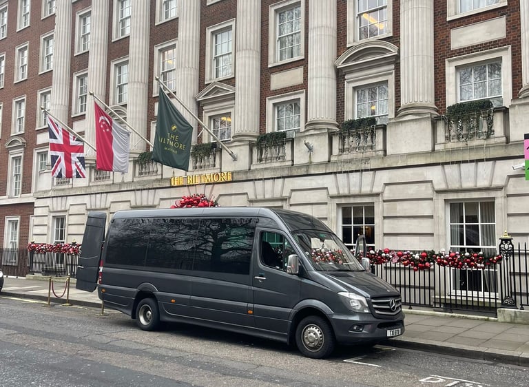 London to Manchester Minibus Hire