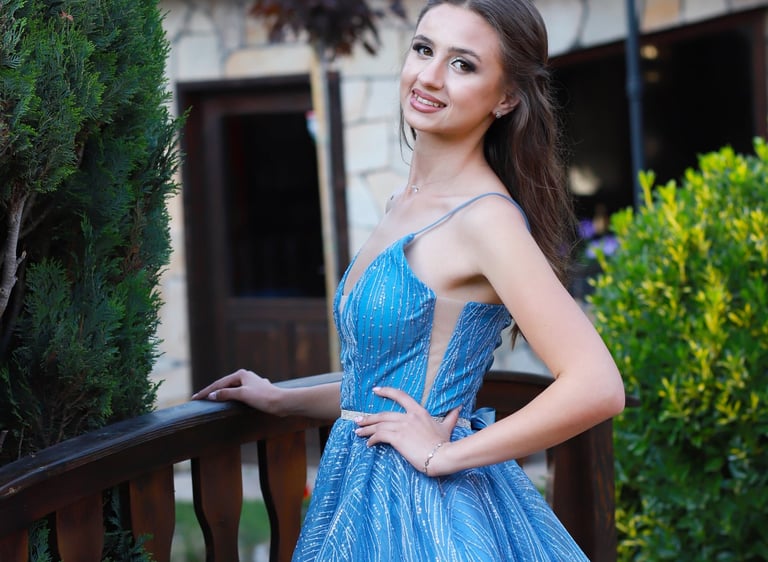 Абитуриентка заснета от Фотограф Светлана Велинова в град Перник