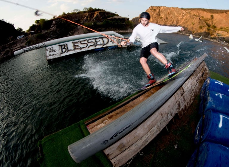 gonzalito wakeboard laguna azul