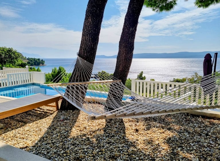 Hammock and private saltwater pool with Adriatic sea view, Easy Living, Lokva Rogoznica
