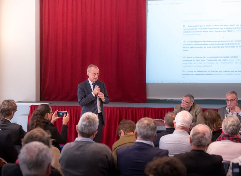 Stéphane Piednoir lors de l'Assemblée générale des Maires ruraux de Maine-et-Loire