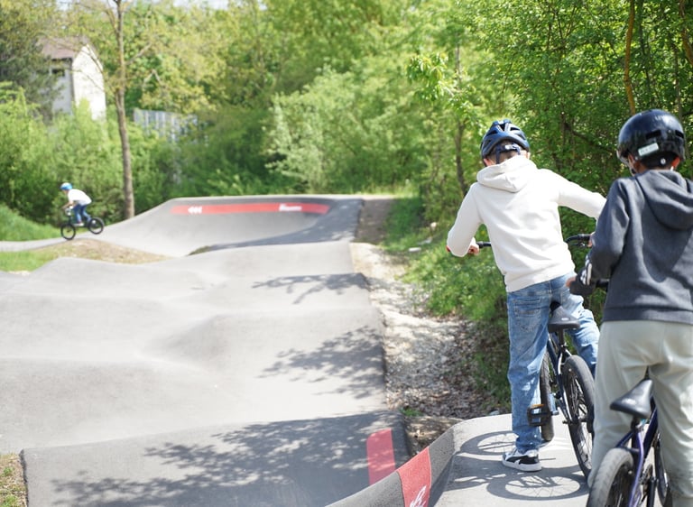 BMX Kindergeburtstag Workshop Pumptrack