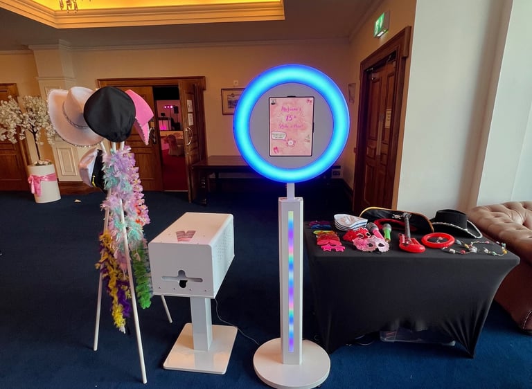 Led Photo Booth hire Dublin with props