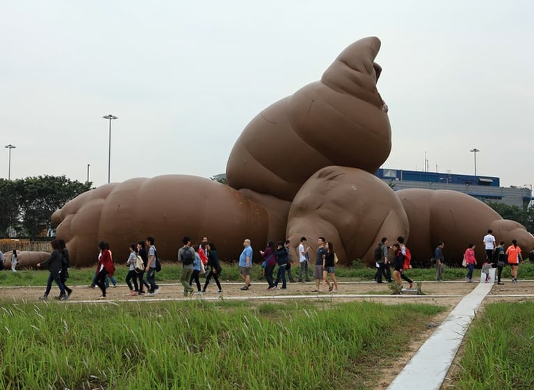 Complex Pile" de Paul McCarthy