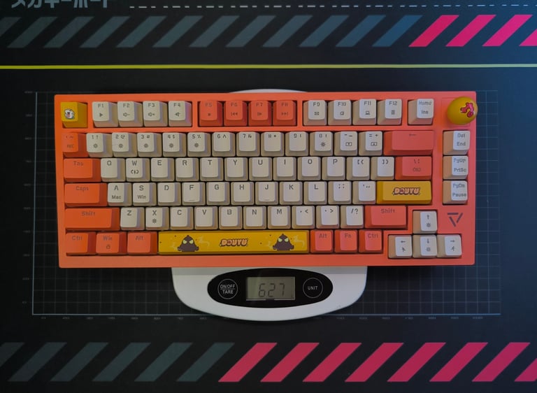 Douyu DKM200 - Weight - 627 grams