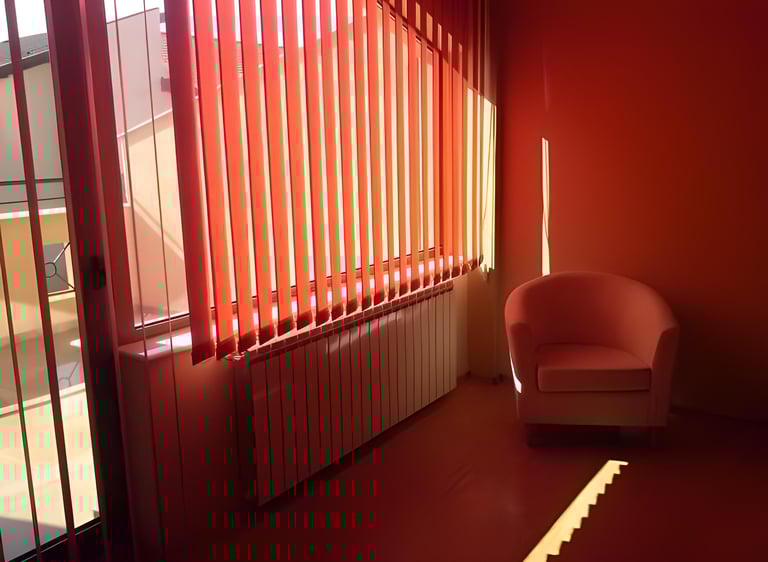 Producator jaluzele verticale si verticale inclinate, Asiroll confectioneaza si livreaza in tara