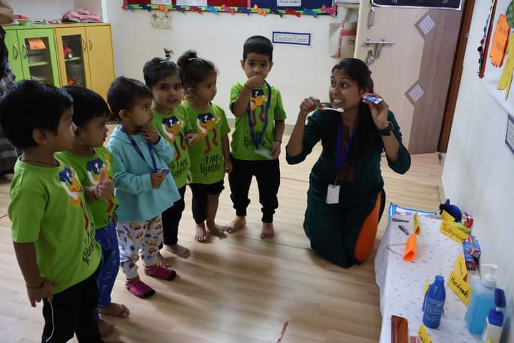 Teacher-Demonstrates-Daily-Habits