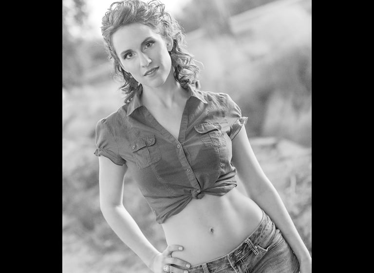 Portrait session outside Phoenix, AZ