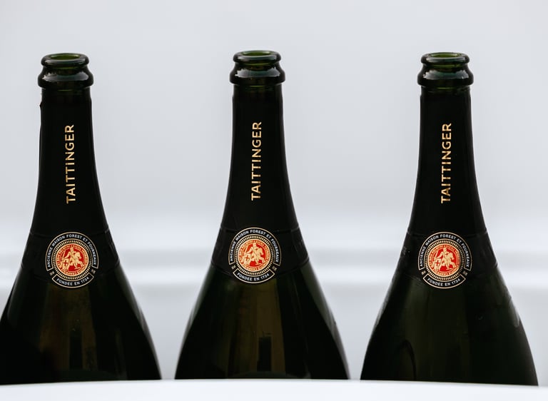 Bouteilles de Champagnes de la Maison Taittinger, Reims