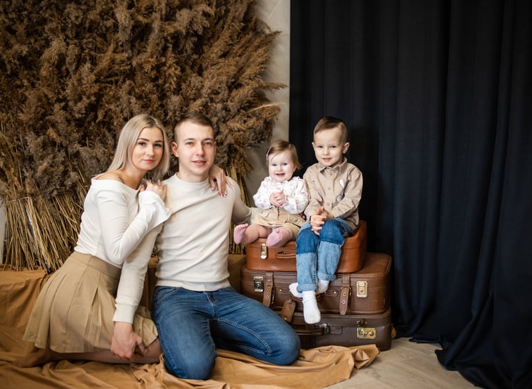 Šeimos fotosesija studijoje