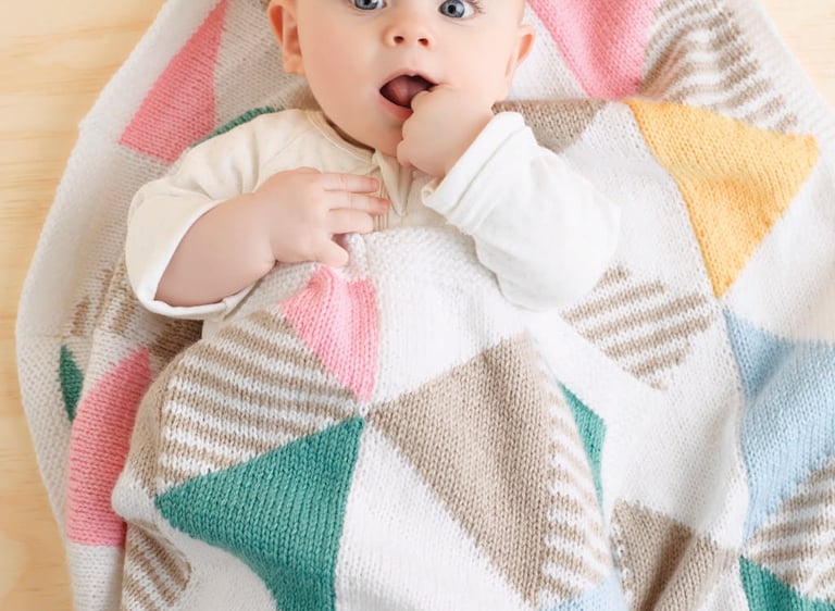 Triangle Blanket - Patons (ACS)