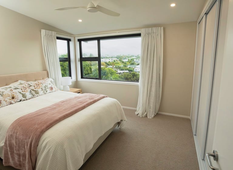 Downstairs bedroom - CHR Builders - Northland